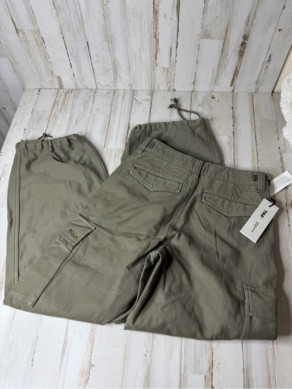 TNA Army Green Cargo Pants - Picture 7 of 13